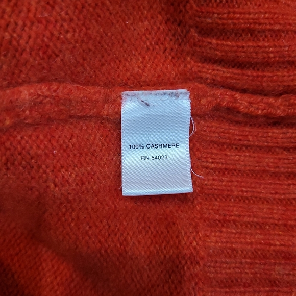 BANANA REPUBLIC Cashmere Sweater size M, 100% Cashmere, Red Color - Picture 7 of 8